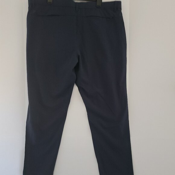 NEW FABLETICS THE ONLY PANTS MEN'S -SZ 40 X 32 - BLUE- STRETCH GOLF- ATHLETIC - Picture 15 of 16